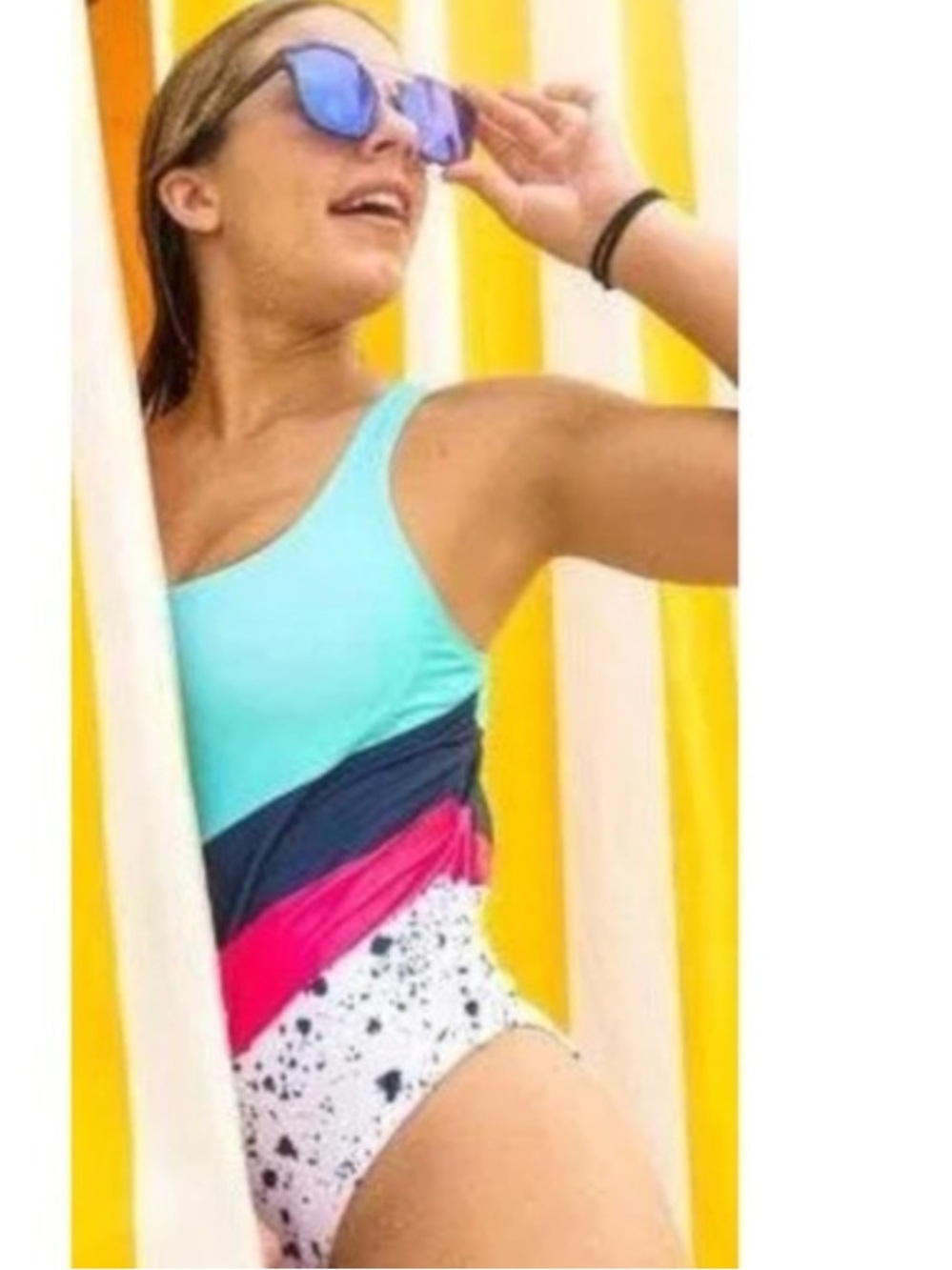 Chubbies Women’s The  Splash Down One-Piece Swimsuit Sz Small NWOT ready